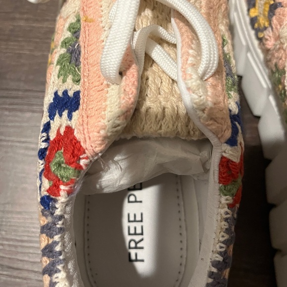 NIB Free People Catch Me if You Can Crochet shoes - Picture 4 of 12